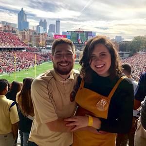 Meet your Posher, Alexis